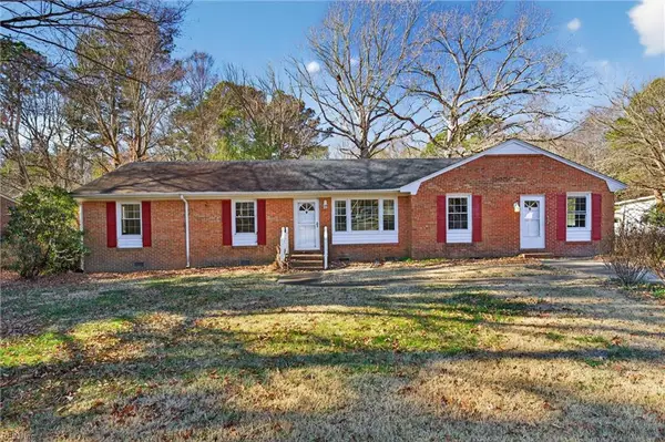 207 Beechwood Drive, Suffolk, VA 23434