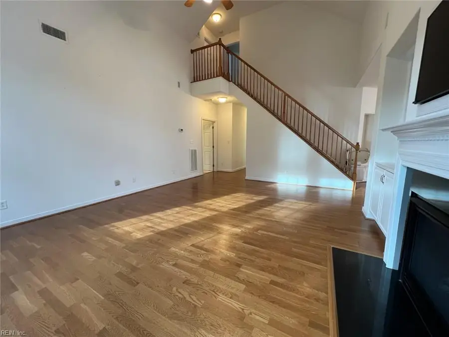 407 Dundee Lane, Chesapeake, VA 23322 - Image #2