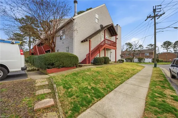 500 Barberton Drive #201, Virginia Beach, VA 23451