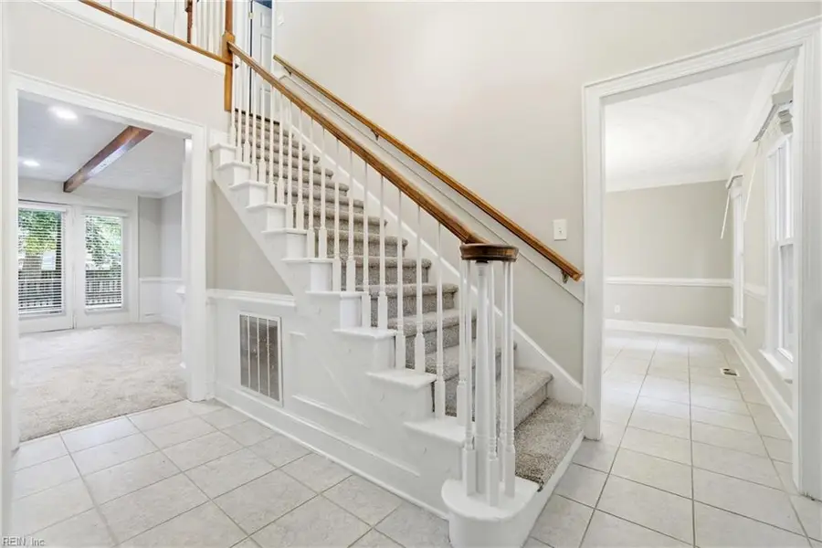 528 Wickwood Drive, Chesapeake, VA 23322 - Image #2