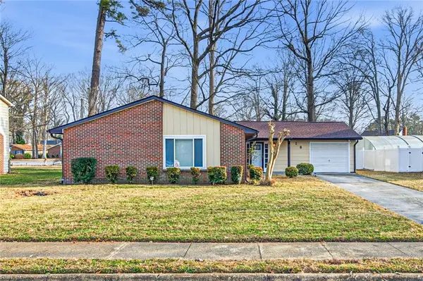 16 Admiral Court, Hampton, VA 23669