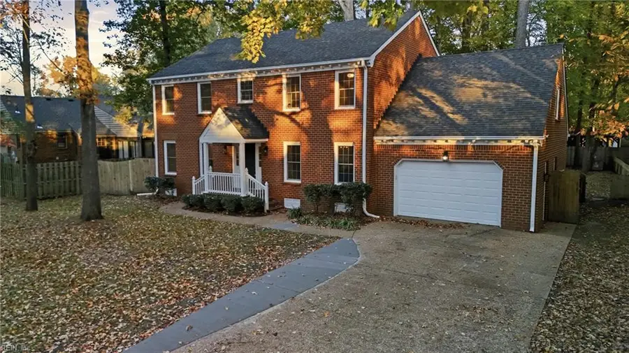 605 Hollygate Lane, Chesapeake, VA 23322 - Image #2
