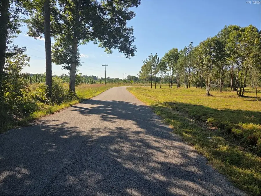 2 Sandy Hill Road, Courtland, VA 23837 - Image #3