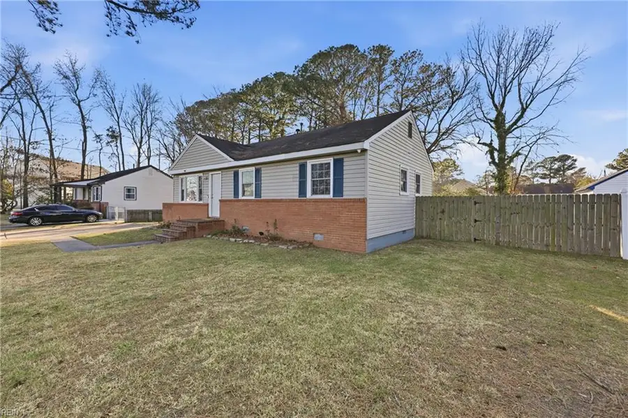 2004 Elmhurst Lane, Portsmouth, VA 23701 - Image #2