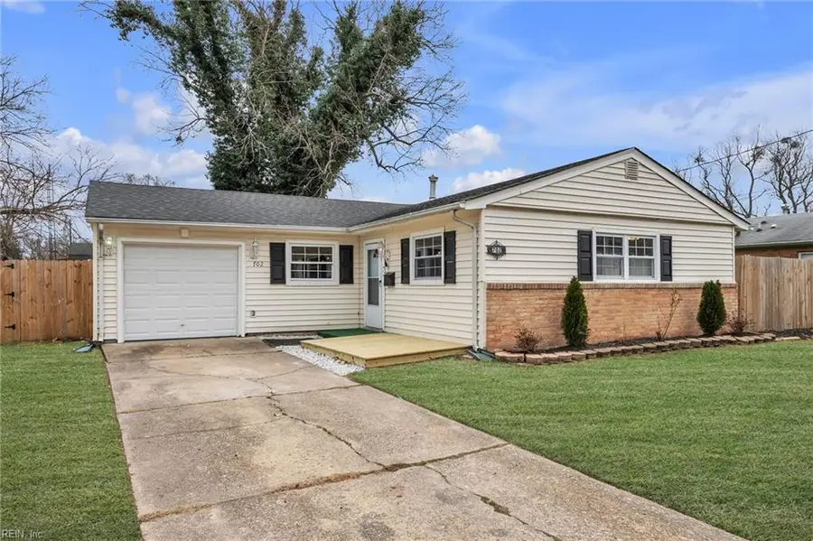 702 Nottingham Drive, Hampton, VA 23669 - Image #2