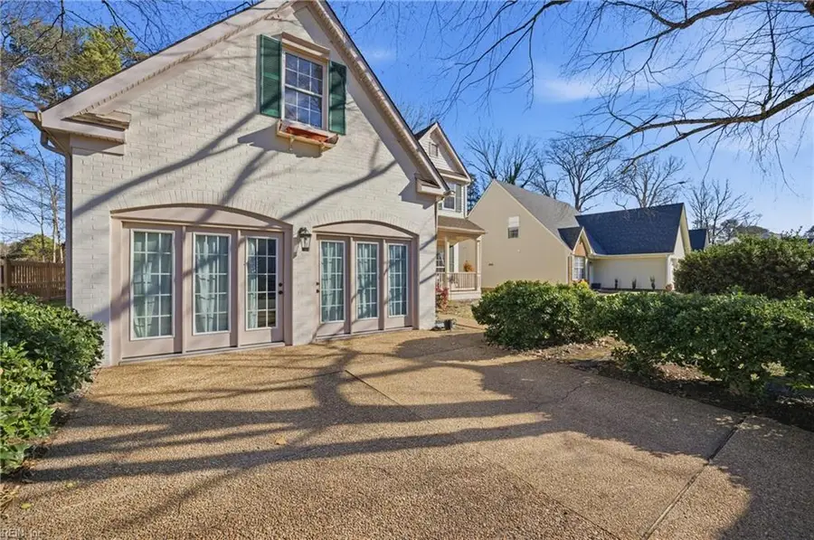 906 Dunhill Way, Newport News, VA 23602 - Image #2