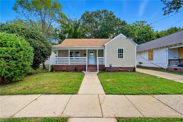 1711 Richmond Avenue, Portsmouth, VA 23704