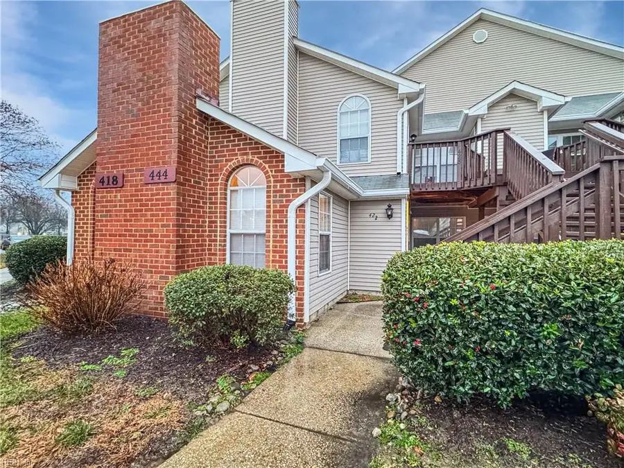 422 Lees Mill Drive, Newport News, VA 23608 - Image #2