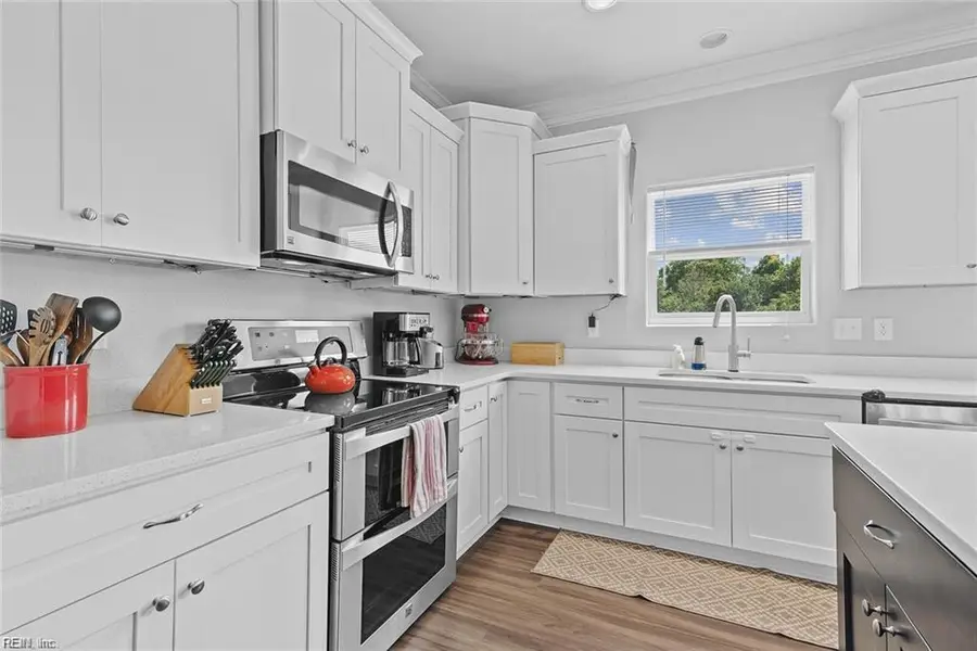 2009 Parkview Avenue, Norfolk, VA 23503 - Image #2