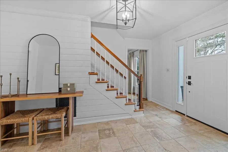 1256 Alanton Drive, Virginia Beach, VA 23454 - Image #3