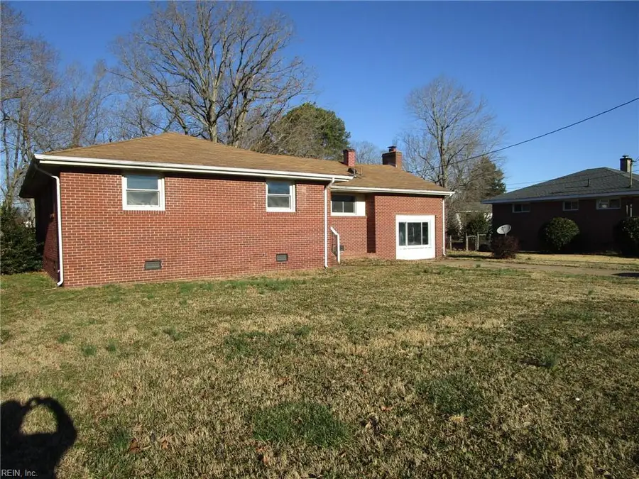 8 Lois Lane, Newport News, VA 23608 - Image #3
