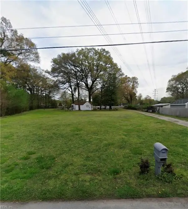 2053 Iowa Street, Chesapeake, VA 23323