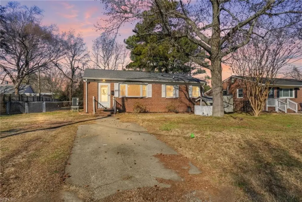 231 N Fifth Street, Hampton, VA 23669 - Image #1