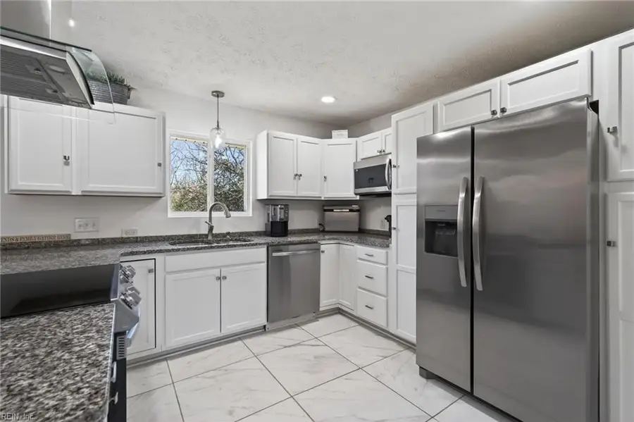 534 Beech Drive, Newport News, VA 23601 - Image #3