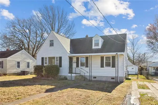 128 Cambridge Place, Hampton, VA 23669