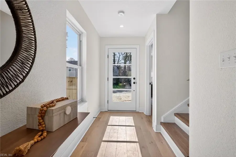 707 Carolina Avenue, Virginia Beach, VA 23451 - Image #2