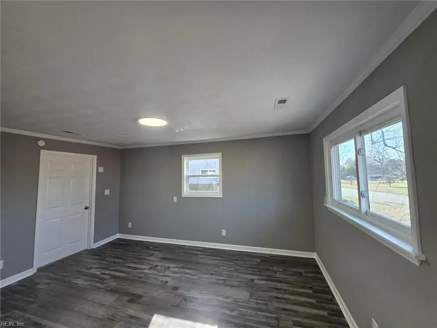 4701 Deerfield Lane, Virginia Beach, VA 23455 - Image #2