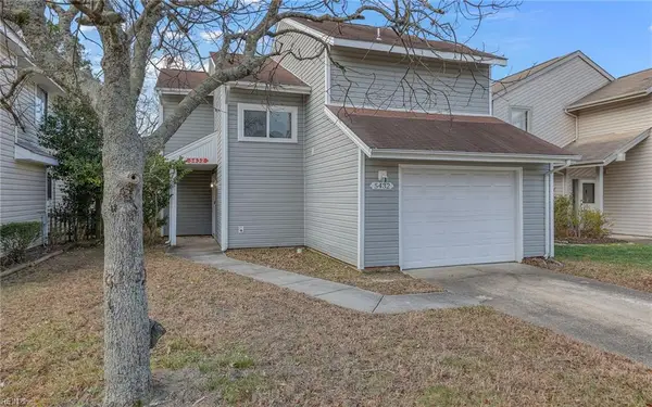 5432 Chatham Lake Drive, Virginia Beach, VA 23464