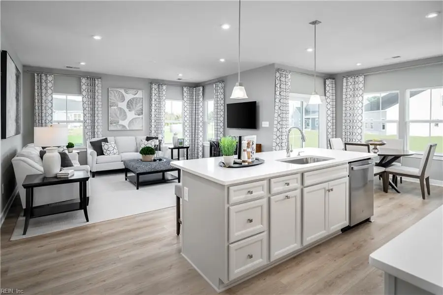 2142 Mainsail Drive, Carrollton, VA 23314 - Image #2