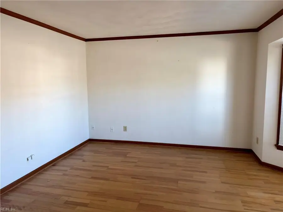 1201 Thackeray Court, Virginia Beach, VA 23454 - #2