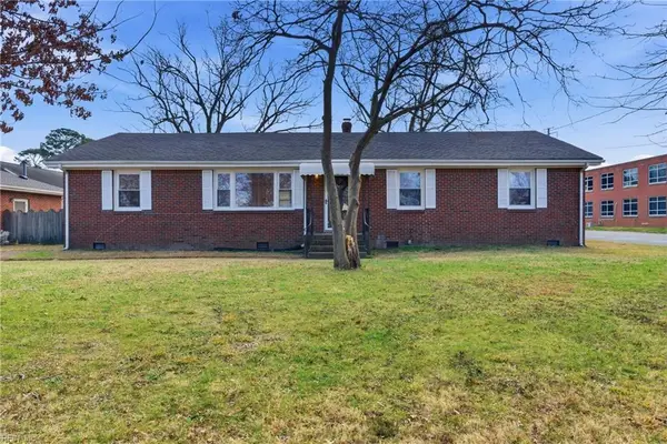 2725 Greendale Avenue, Norfolk, VA 23518