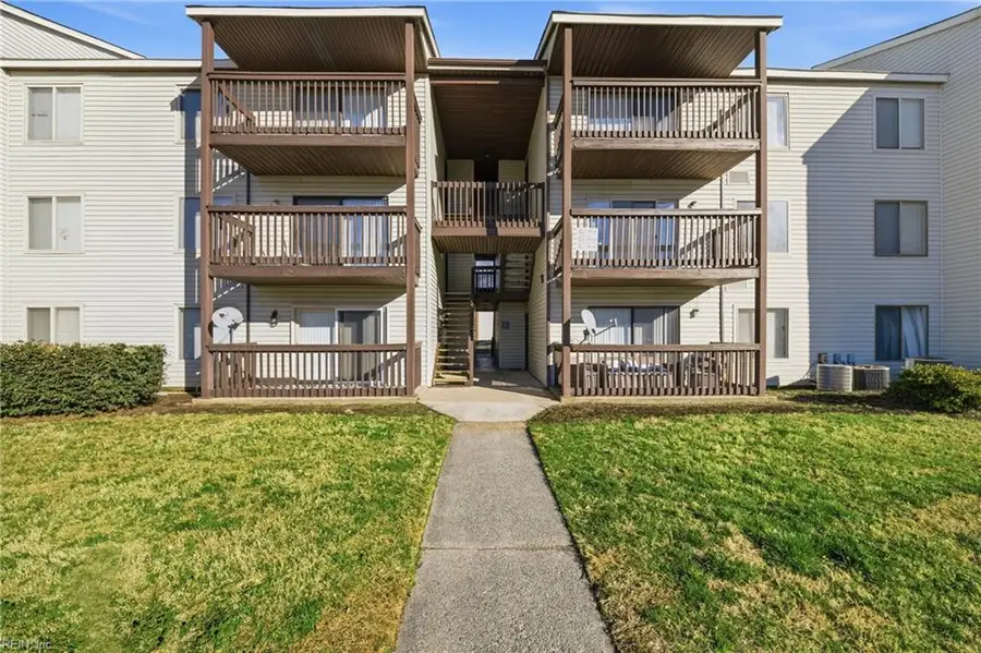 58 Wells Court #2, Hampton, VA 23666 - Image #2