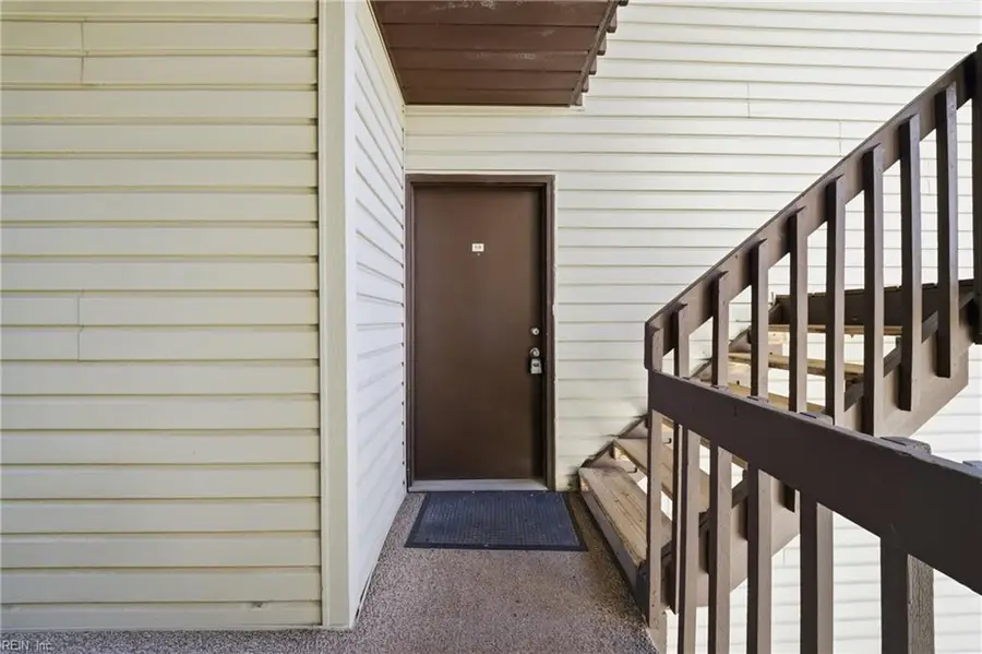 58 Wells Court #2, Hampton, VA 23666 - Image #3