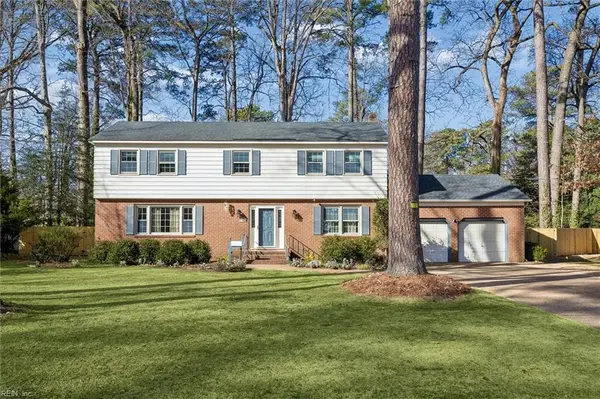 24 Langhorne Road, Newport News, VA 23606