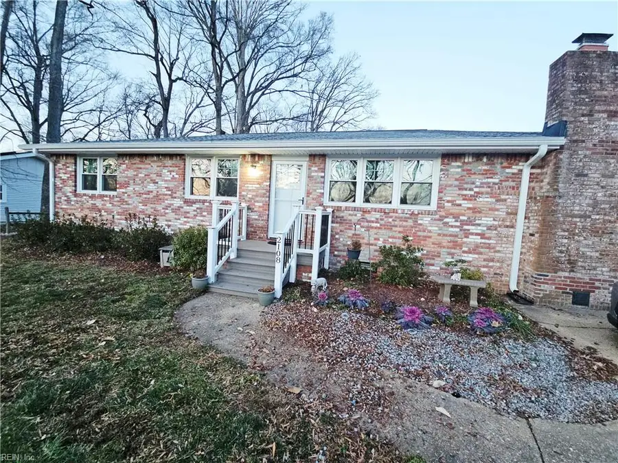 2108 Lockard Avenue Avenue, Chesapeake, VA 23320 - Image #2