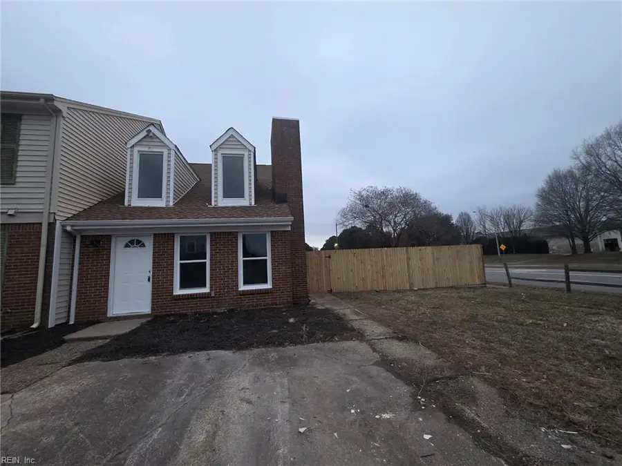 3935 Buchanan Drive, Virginia Beach, VA 23453 - Image #2