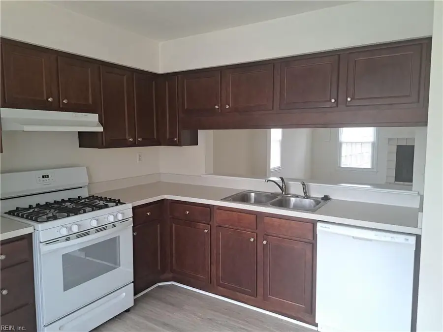 776 Goodard Drive, Virginia Beach, VA 23454 - Image #3