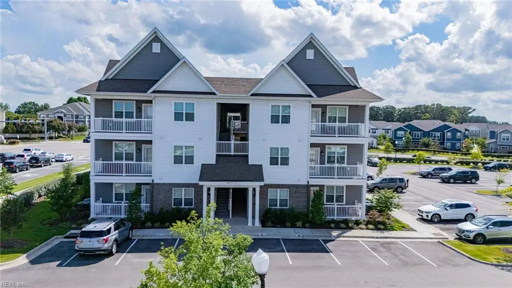 1724 Dromolin Drive #202, Virginia Beach, VA 23456 - Image #1