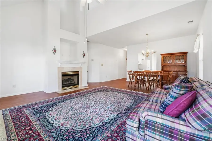 3136 Sterling Way, Portsmouth, VA 23703 - #3