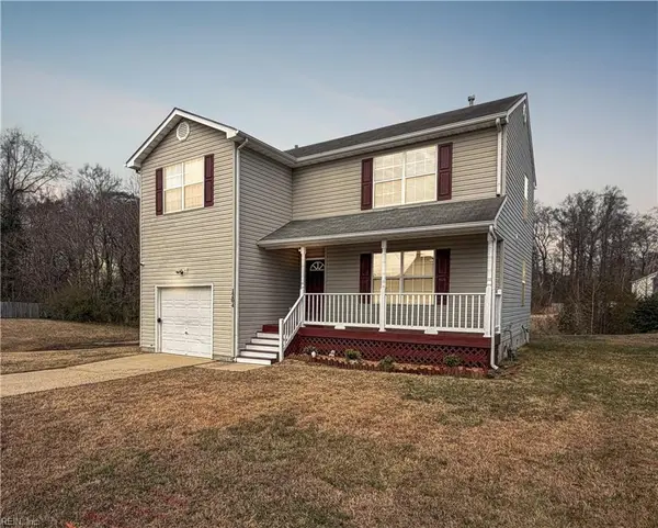 1204 Woods Edge Circle, Suffolk, VA 23434