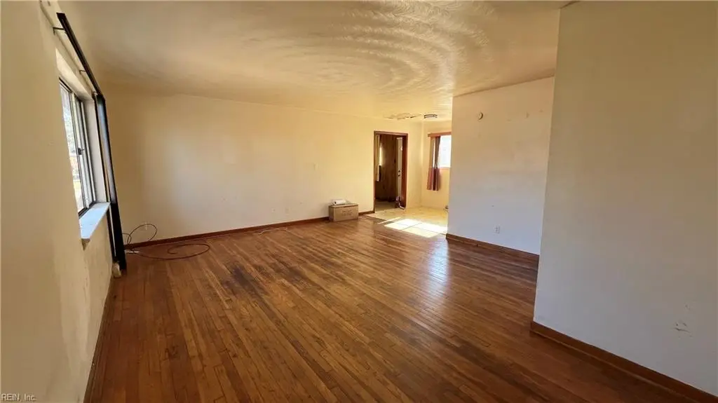 505 Southgate Avenue, Virginia Beach, VA 23462 - Image #1