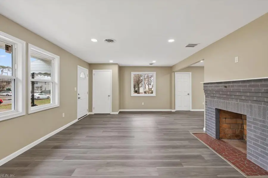 971 Scott Street, Norfolk, VA 23502 - #2