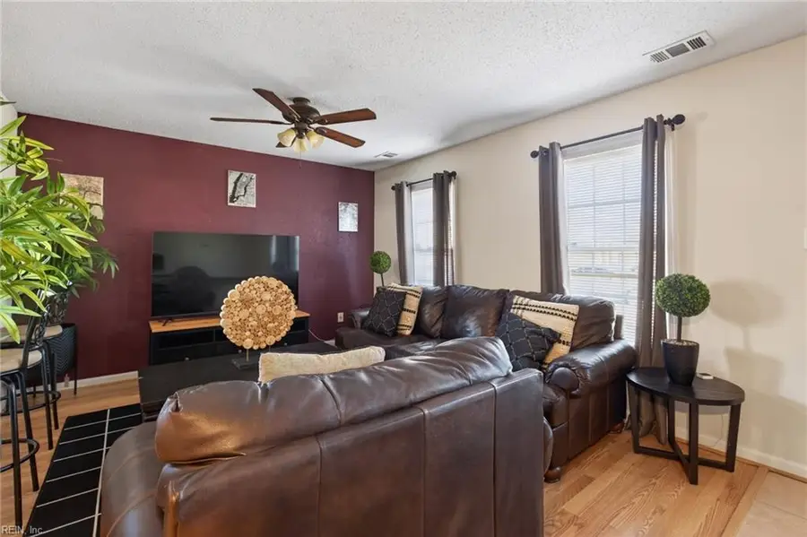 1301 Pershing Court, Virginia Beach, VA 23453 - Image #3