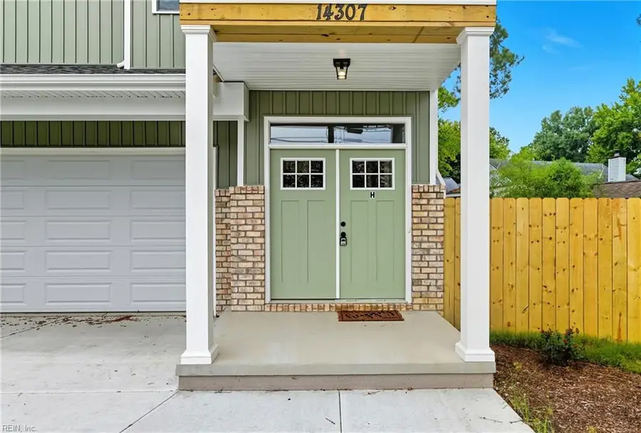 14307 Old Courthouse Way #B, Newport News, VA 23602 - Image #2