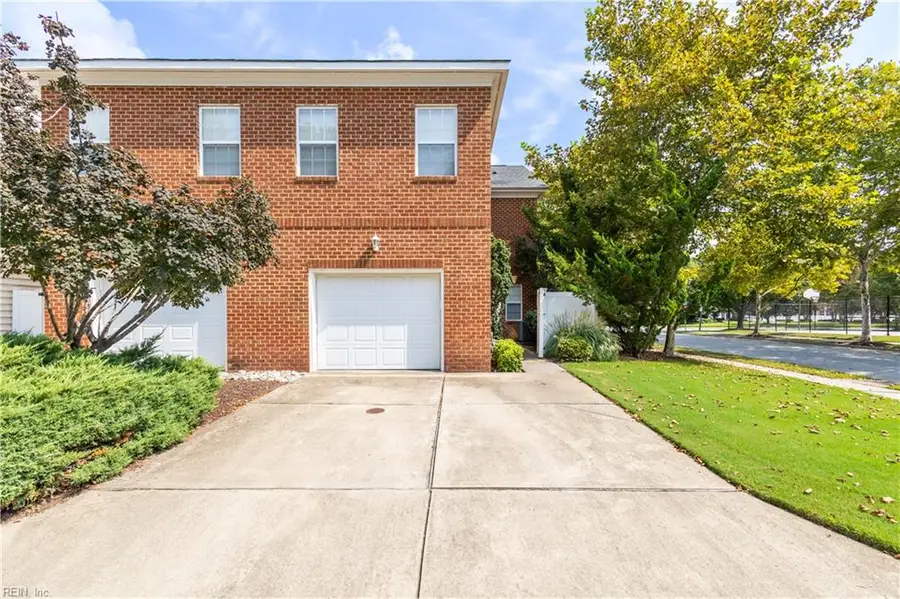 816 Great Marsh Avenue, Chesapeake, VA 23320 - #2