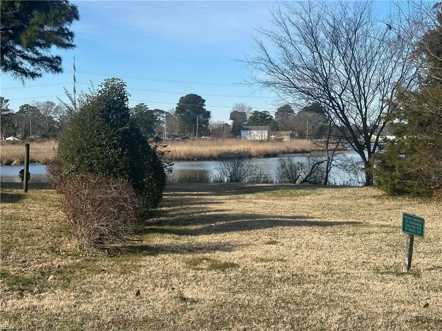 3858 Wake Circle, Norfolk, VA 23513 - #2