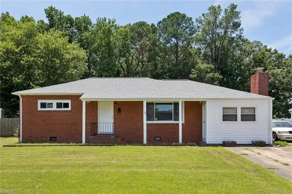 125 Woods Road, Newport News, VA 23601