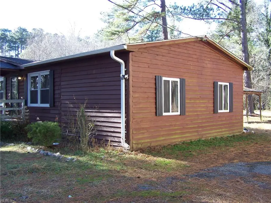 214 Locust Drive, Waverly, VA 23890 - #2