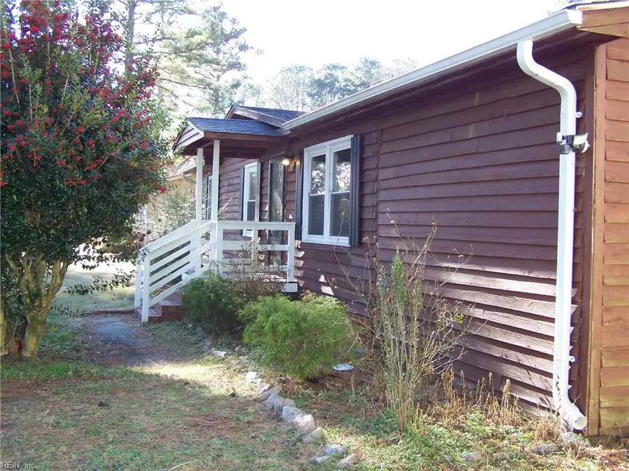 214 Locust Drive, Waverly, VA 23890 - #3