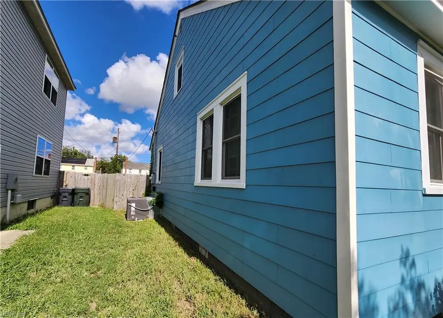 222 Wythe Parkway, Hampton, VA 23661 - Image #2