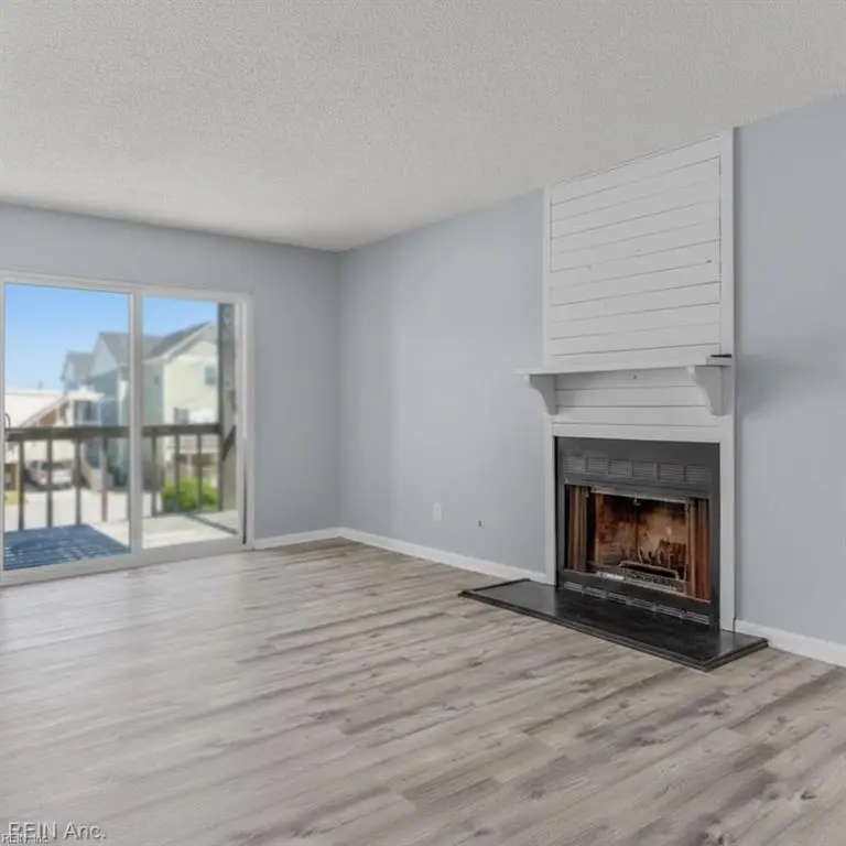 737 W Ocean View Avenue #A, Norfolk, VA 23503 - #1