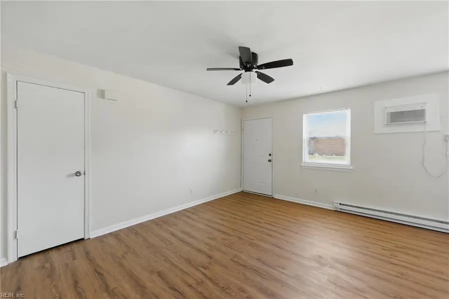 711 Easy Street, Norfolk, VA 23505 - #2