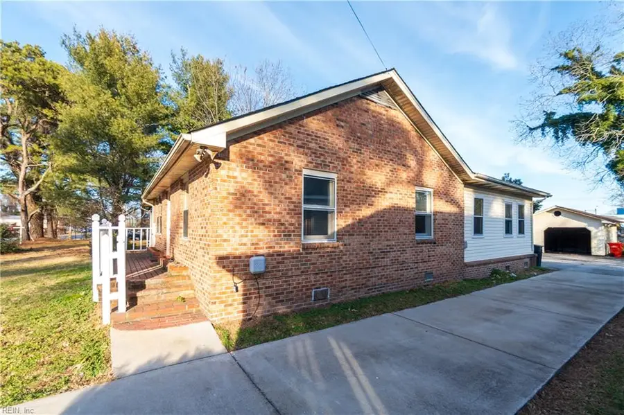 308 Charles Street, Elizabeth City, NC 27909 - #3