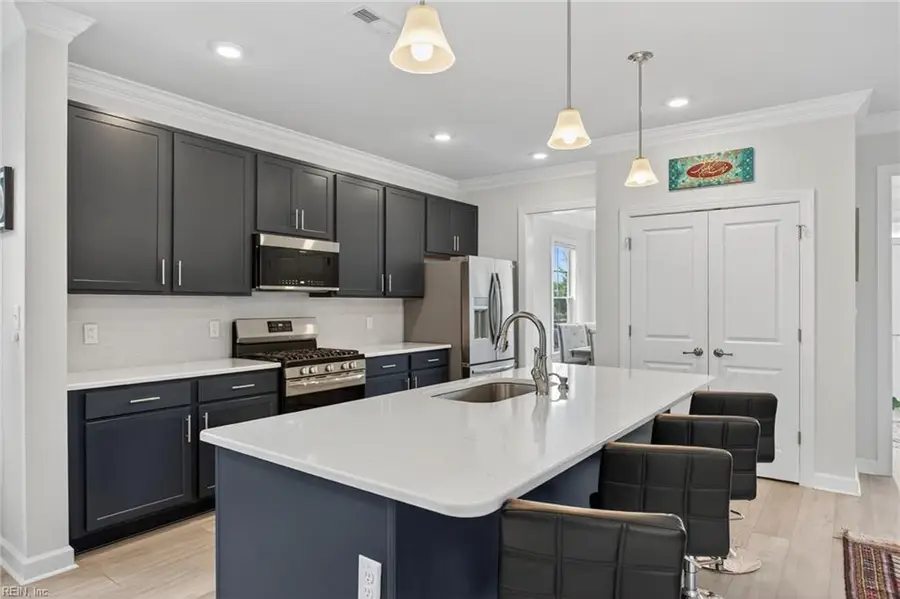 2216 Hampton Roads Parkway, Chesapeake, VA 23321 - #3