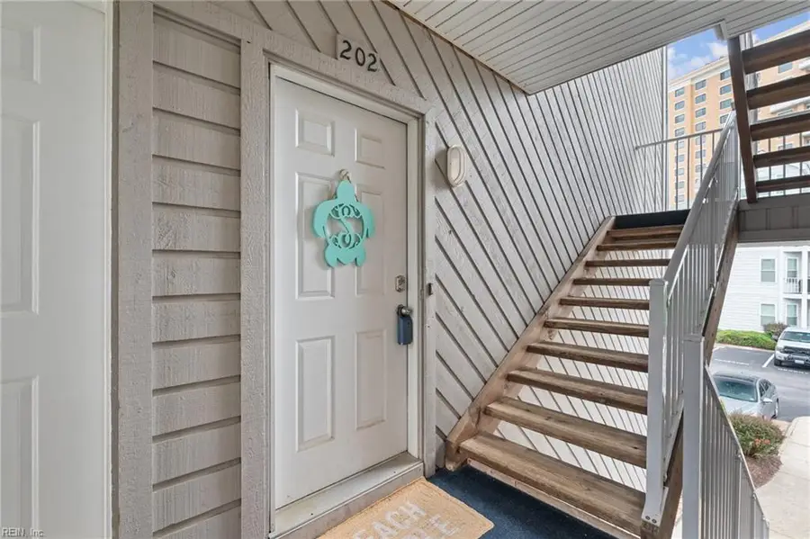 2301 Beach Haven Drive #202, Virginia Beach, VA 23451 - Image #3