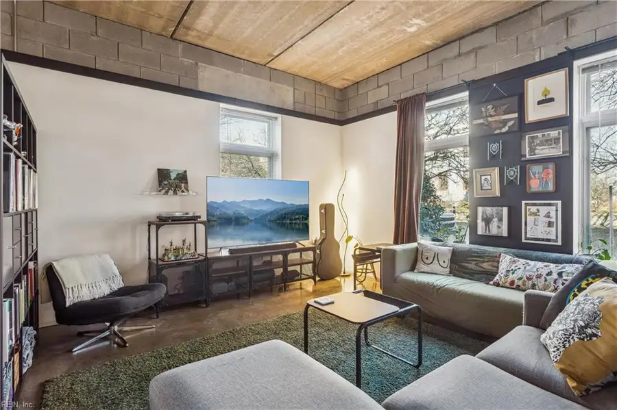 443 St. Pauls Boulevard #1E, Norfolk, VA 23504 - Image #3